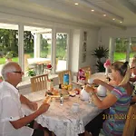 Bed & Breakfast Bakkegarden